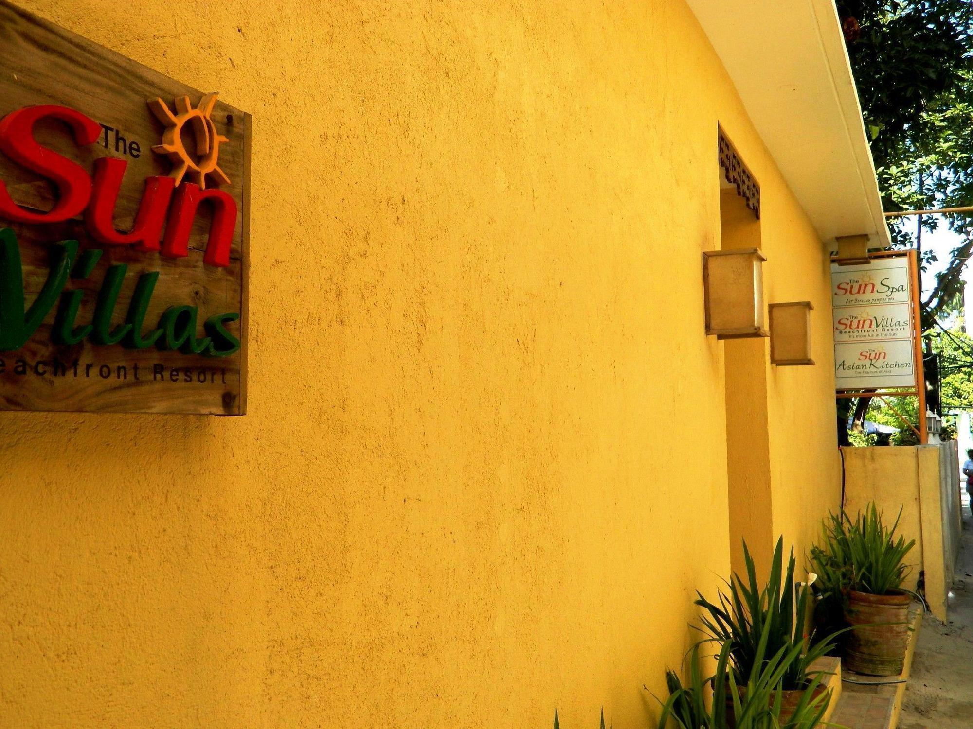 Sun Villa Beachfront Resort & Spa Balabag  Exterior foto